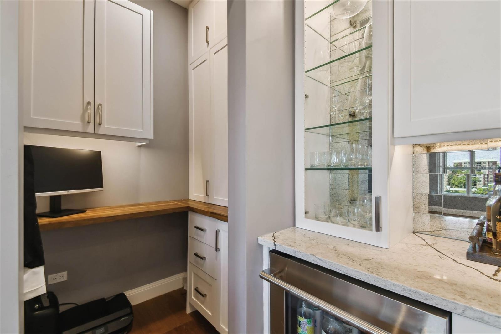 Image 30 of 93 For 450 Knights Run Avenue 401