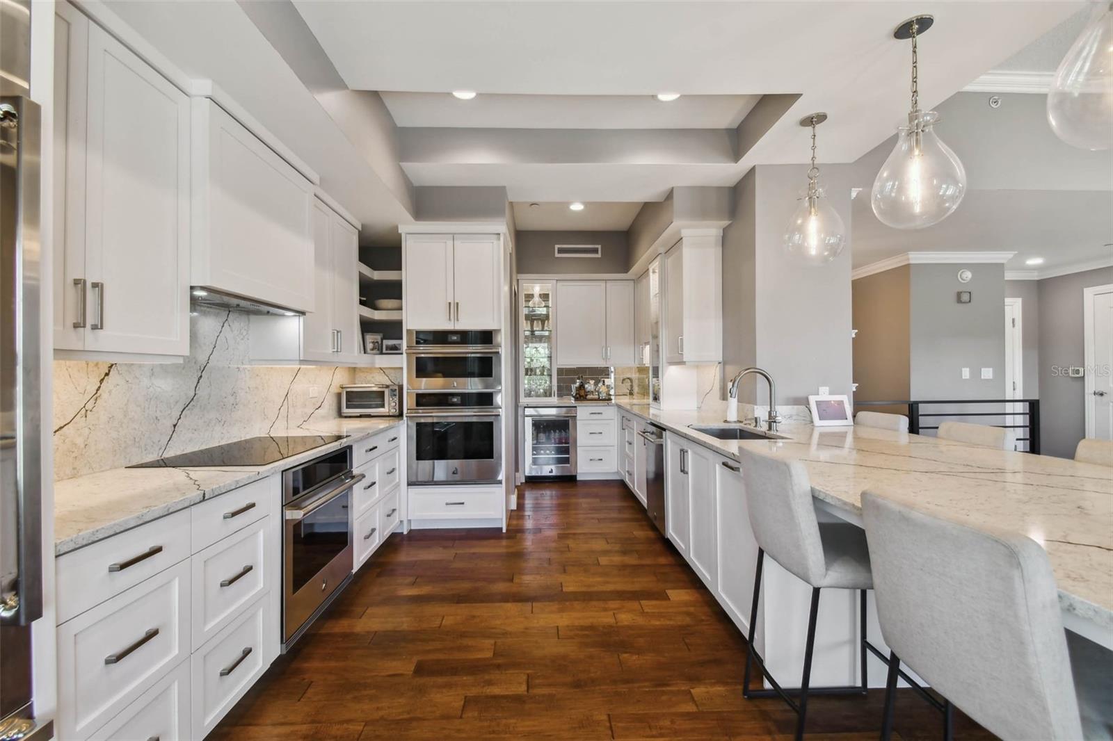 Image 32 of 93 For 450 Knights Run Avenue 401