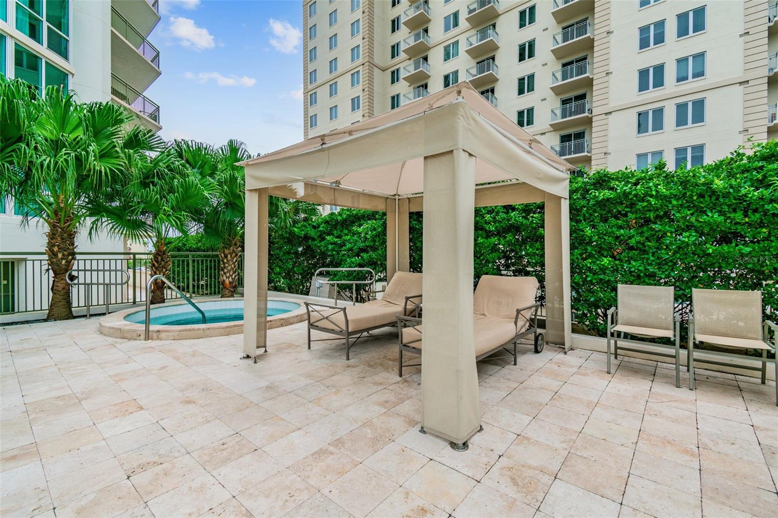 Image 83 of 93 For 450 Knights Run Avenue 401