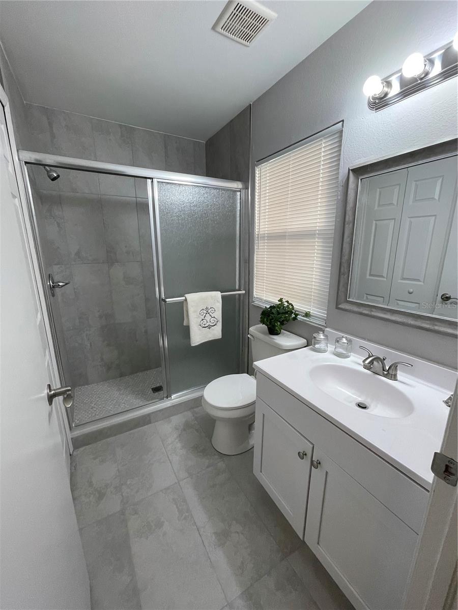 Image 10 of 11 For 1418 Birchstone Avenue