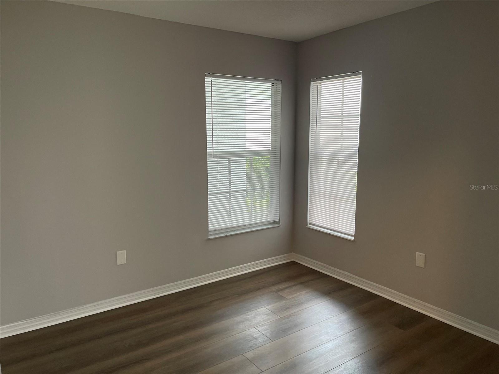 Image 9 of 11 For 1418 Birchstone Avenue