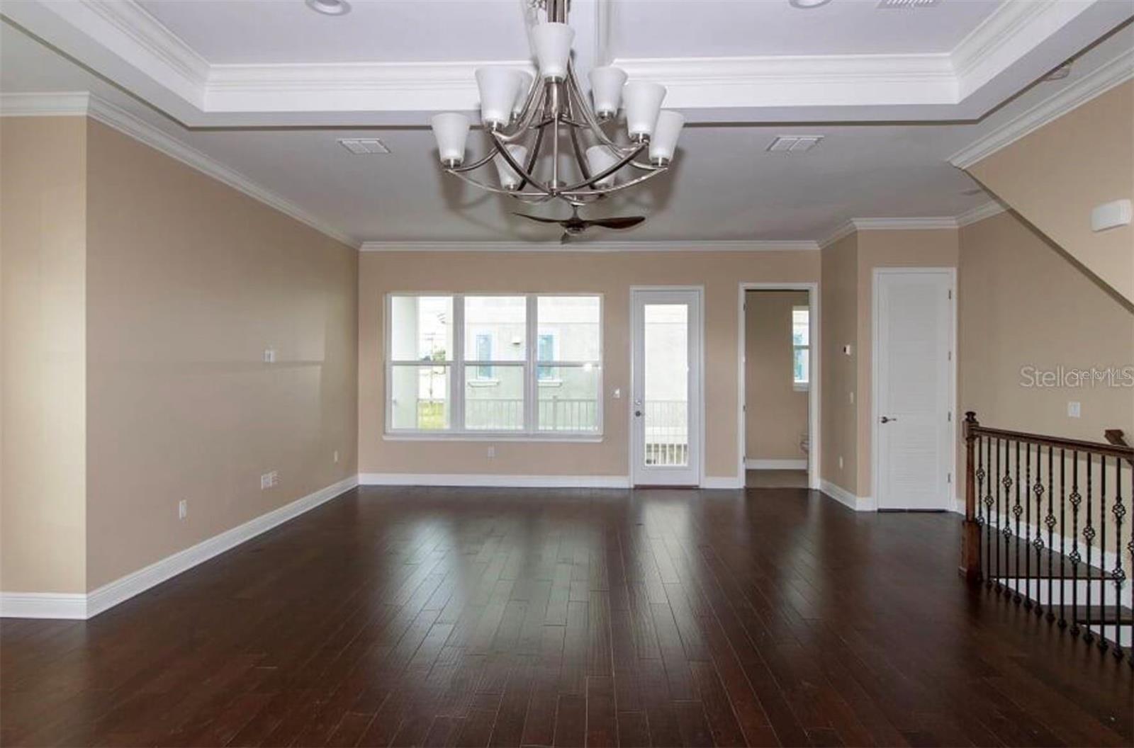 Image 5 of 10 For 3702 Roland Street 13