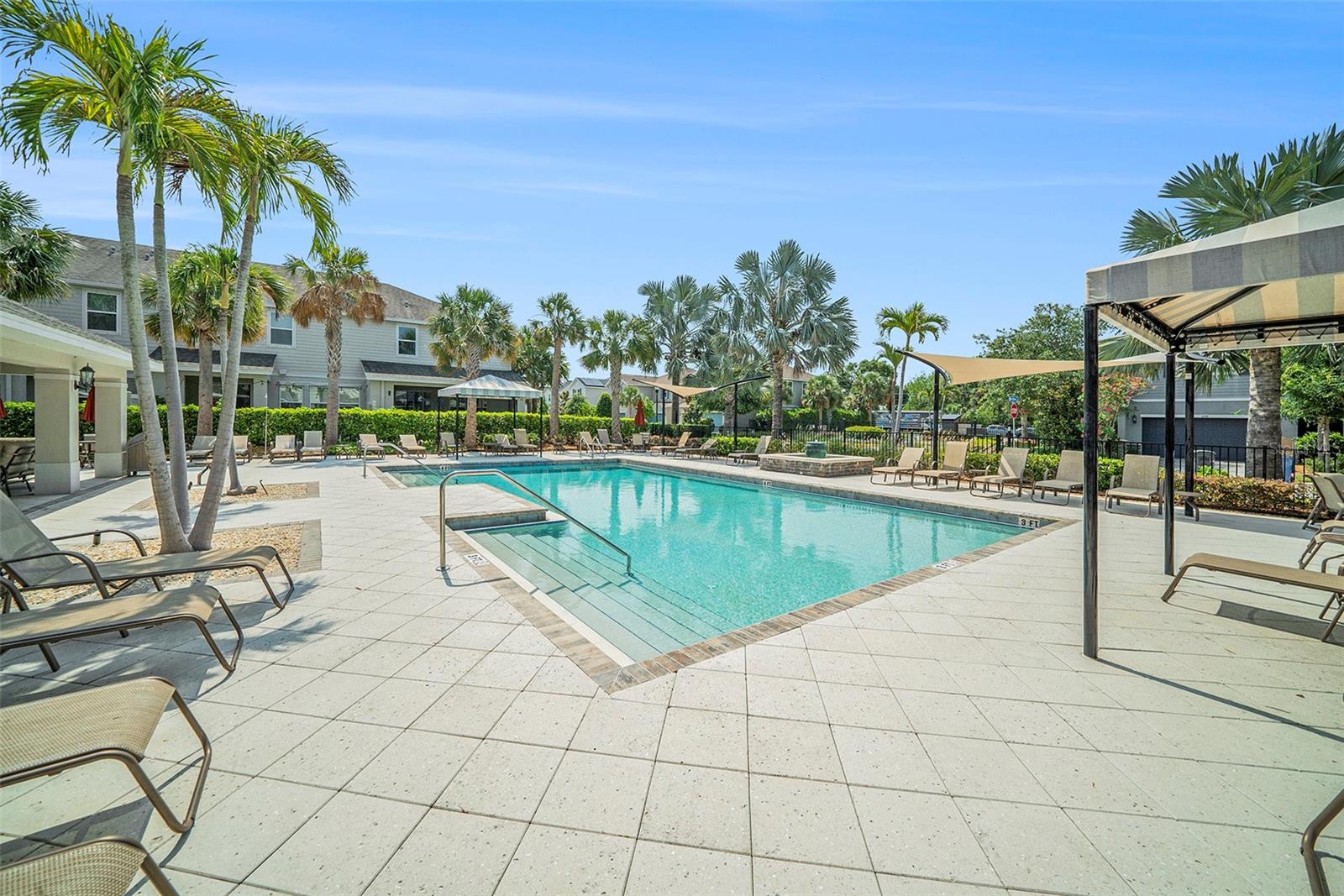 Image 41 of 42 For 1105 Lady Gouldian Court