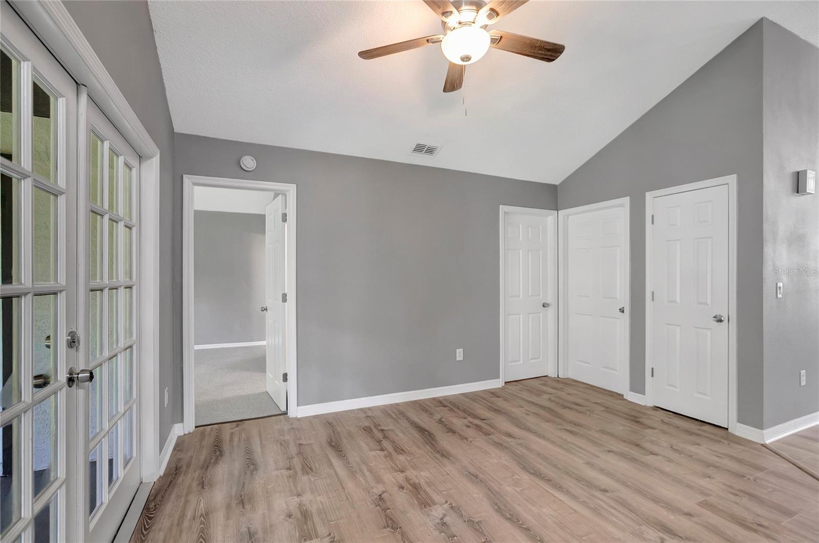 Image 13 of 41 For 7116 Hummingbird Lane