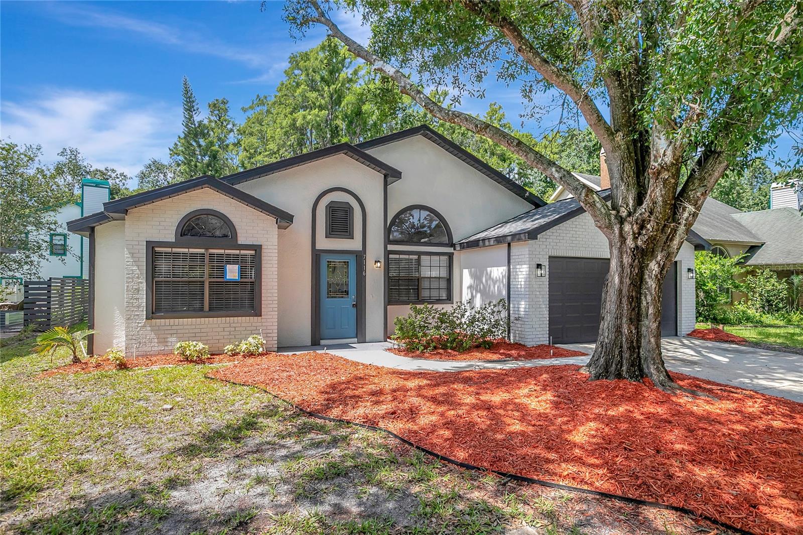 Image 3 of 41 For 7116 Hummingbird Lane