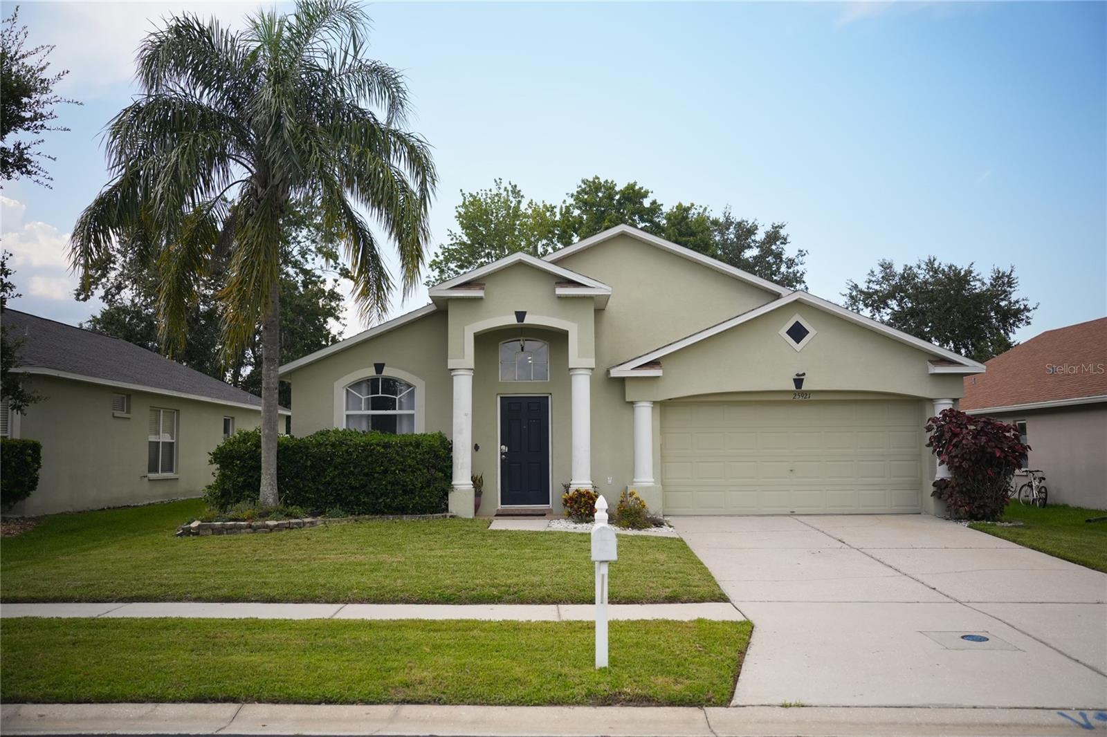 Details for 25921 Bloomsbury Court, LAND O LAKES, FL 34639