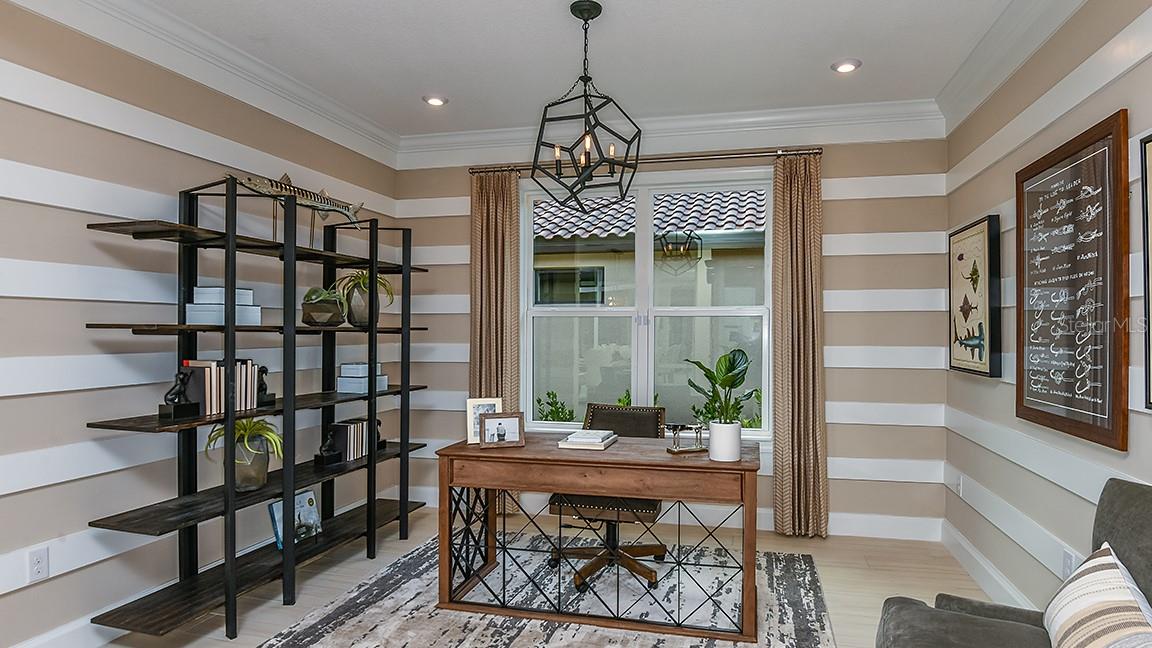 Image 13 of 43 For 29929 Radice Court