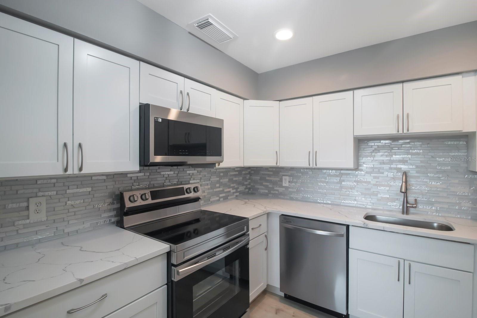 Image 10 of 41 For 6318 Renellie Court