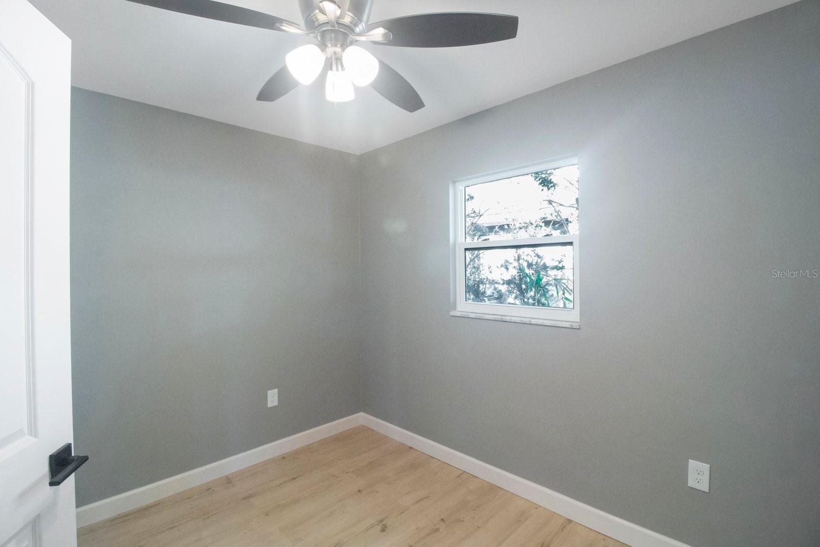 Image 18 of 41 For 6318 Renellie Court