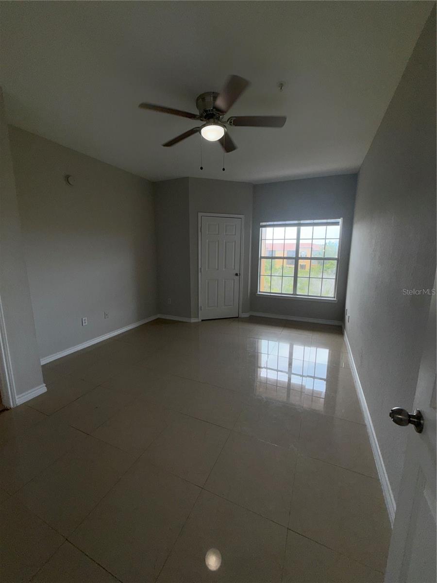 Image 15 of 20 For 4304 Bayside Village Drive 303