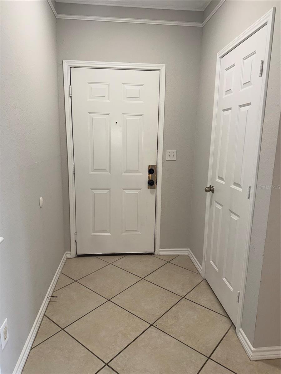 Image 3 of 20 For 4304 Bayside Village Drive 303