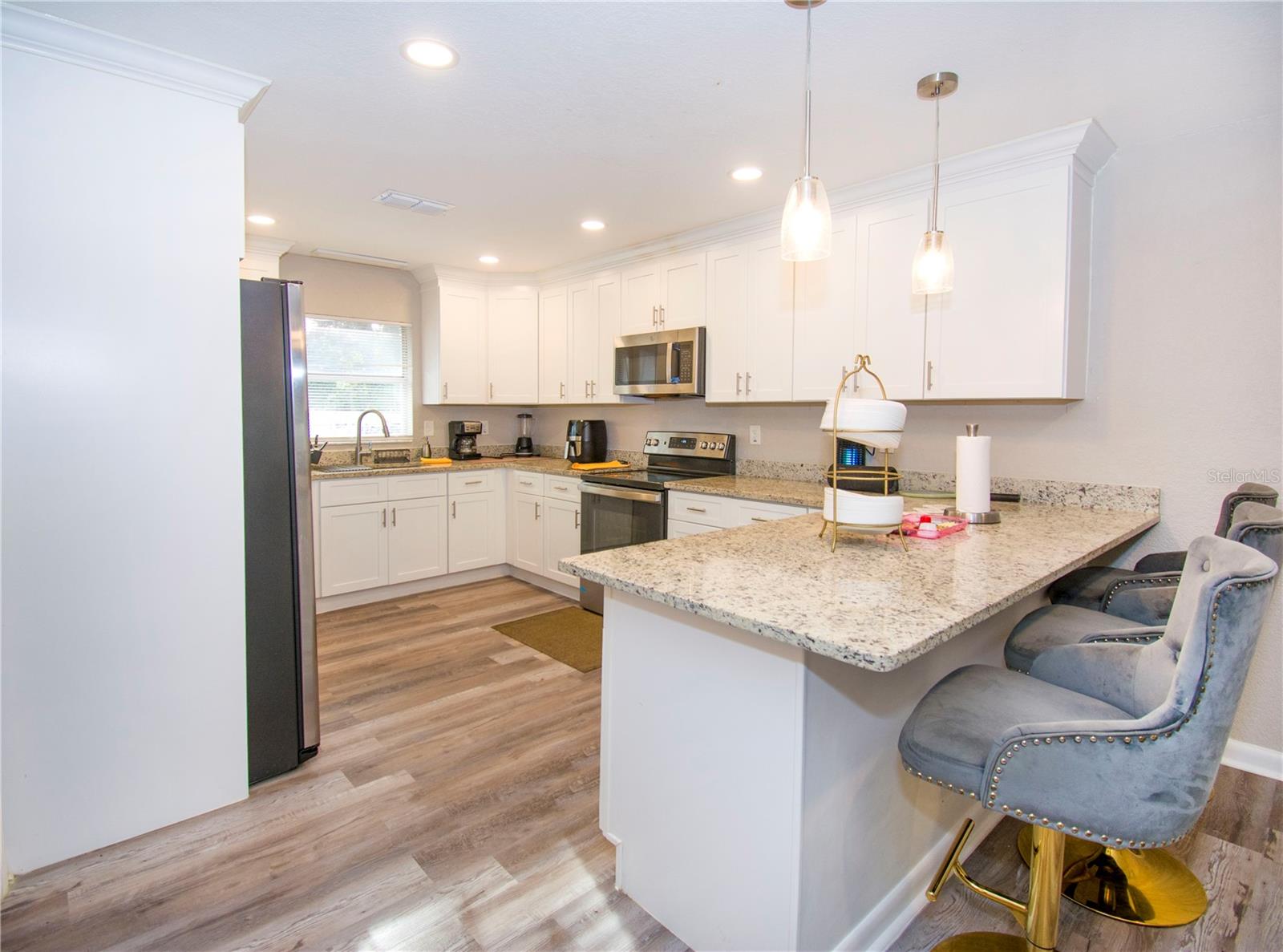Image 13 of 34 For 1504 Hallam Drive