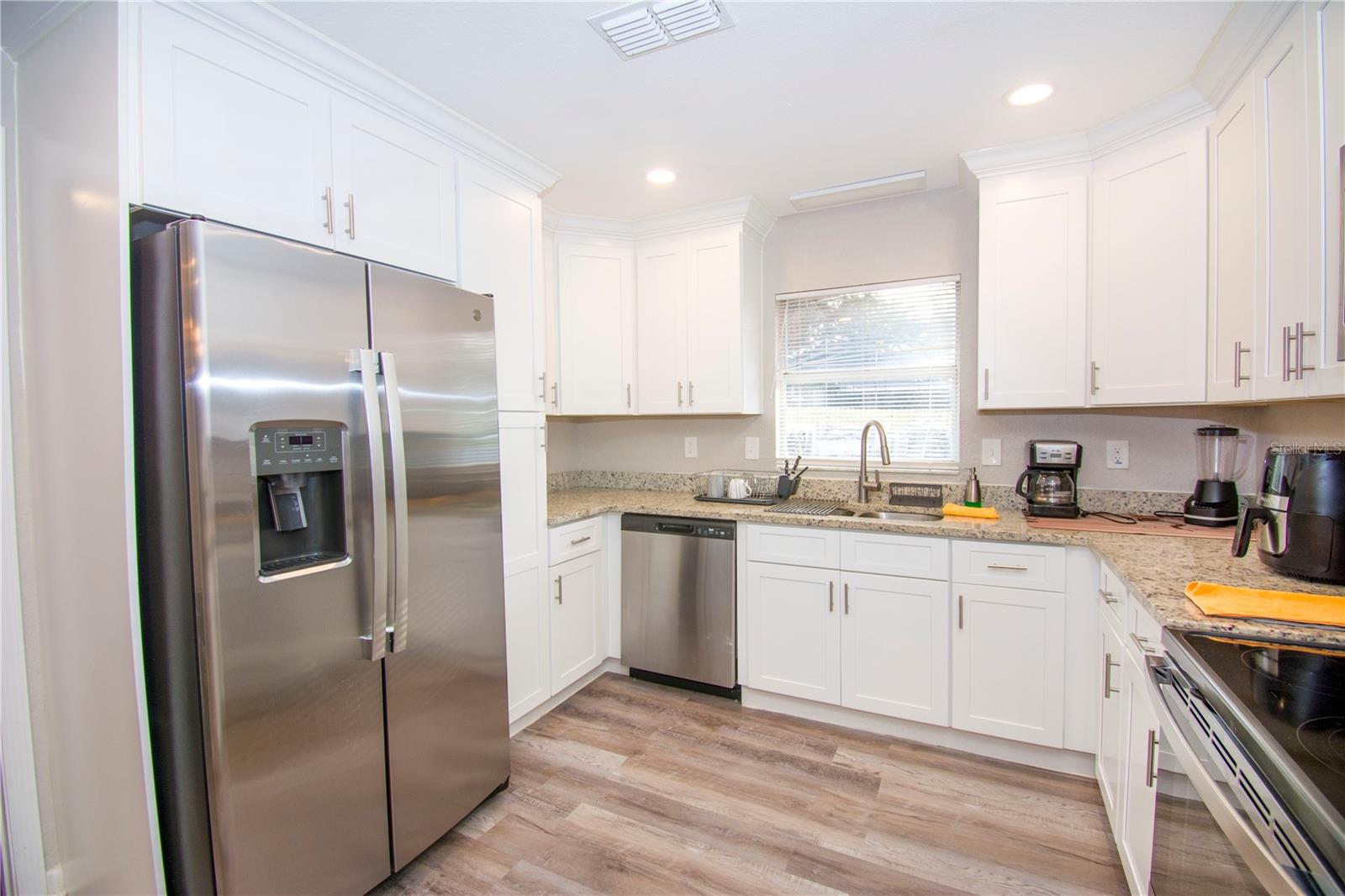 Image 15 of 34 For 1504 Hallam Drive