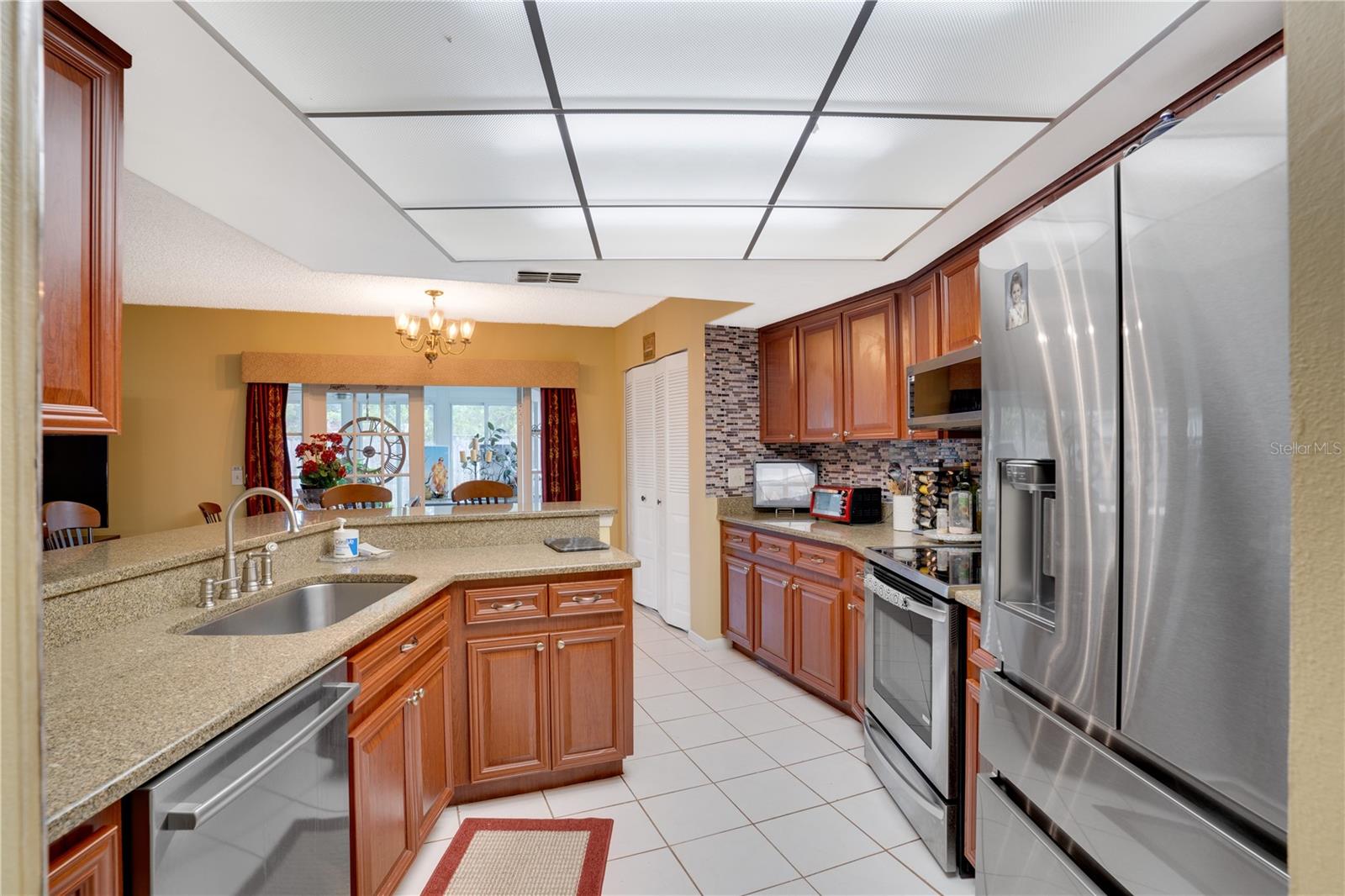Image 14 of 36 For 6704 Rosemary Drive