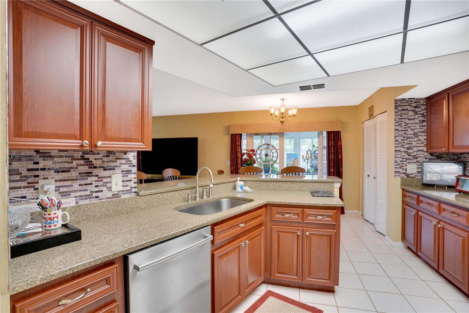 Image 15 of 36 For 6704 Rosemary Drive