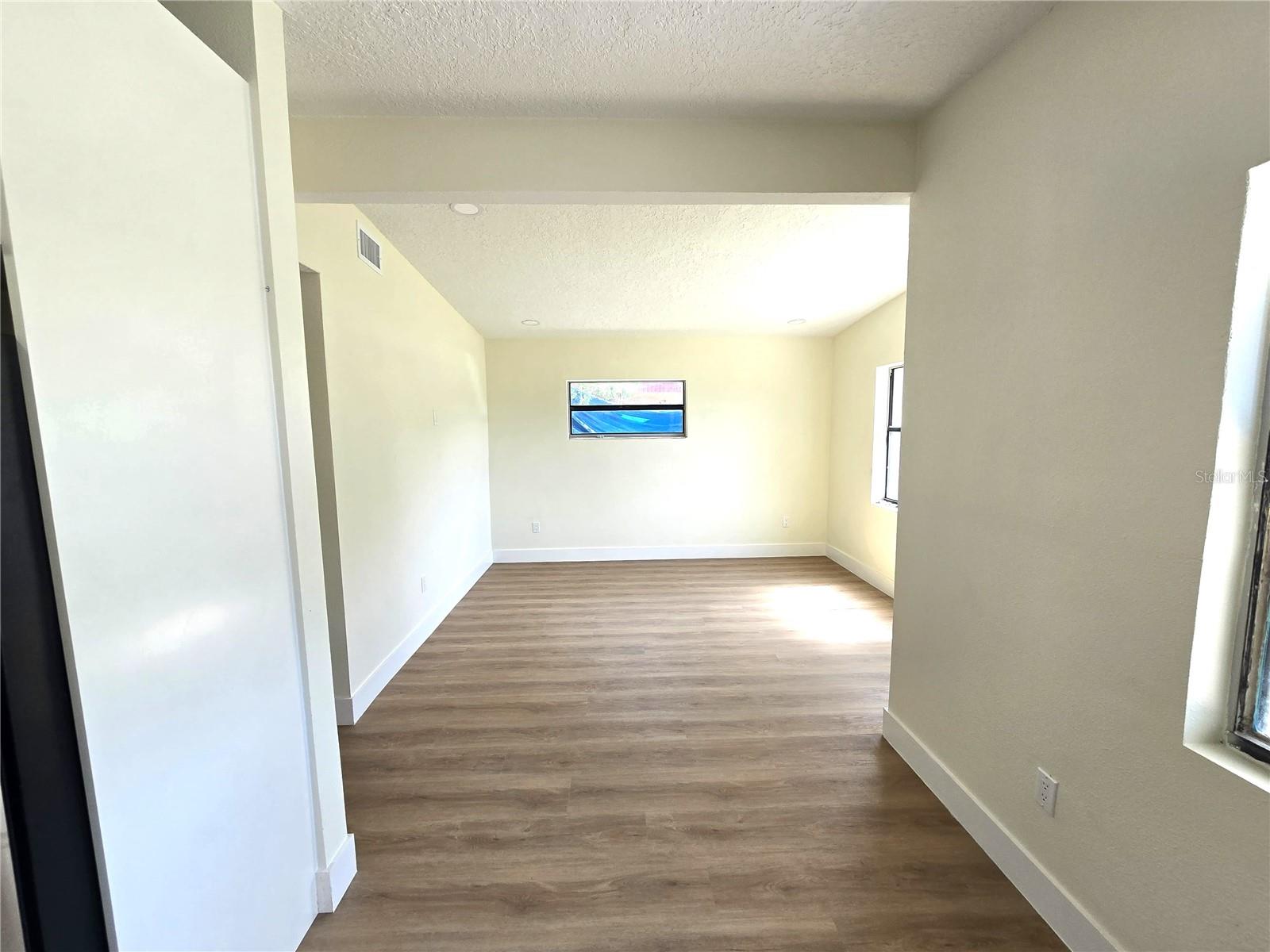 Image 7 of 13 For 2207 Florida Avenue