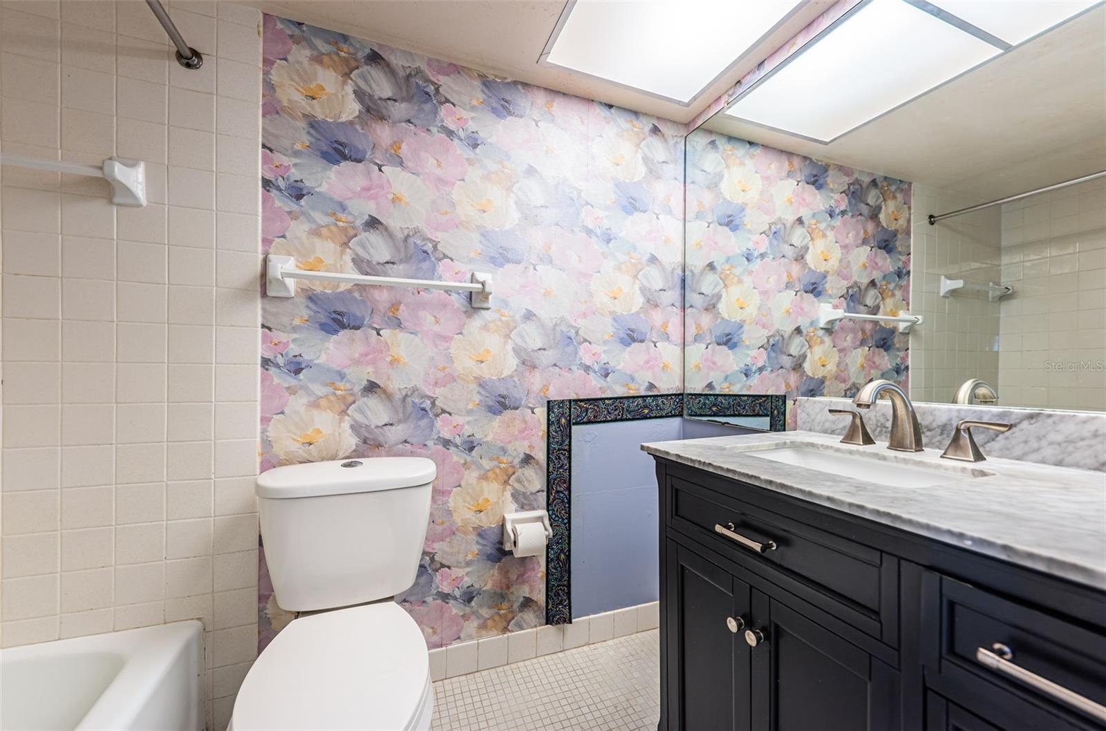 Image 14 of 29 For 4895 Bay Street Ne 211