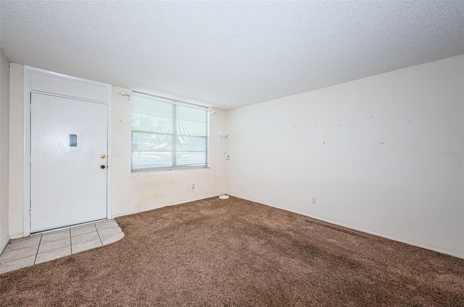 Image 3 of 29 For 4895 Bay Street Ne 211