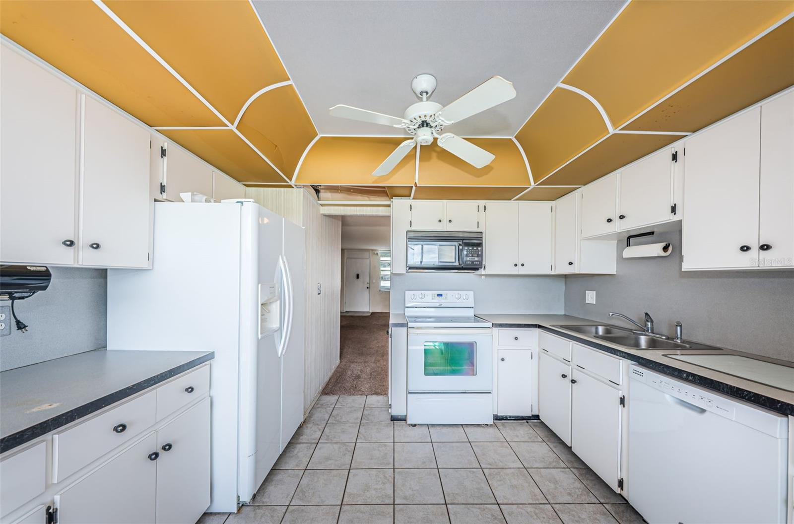 Image 6 of 29 For 4895 Bay Street Ne 211