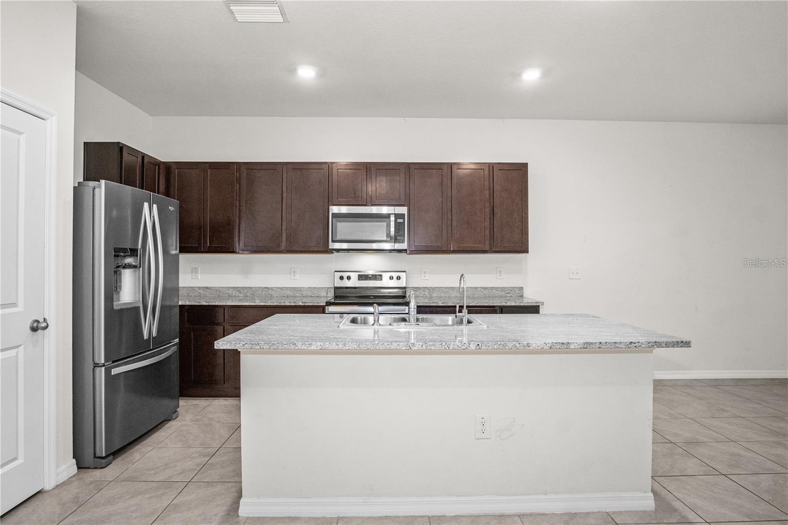 Image 5 of 16 For 2892 Beluga Bay Drive