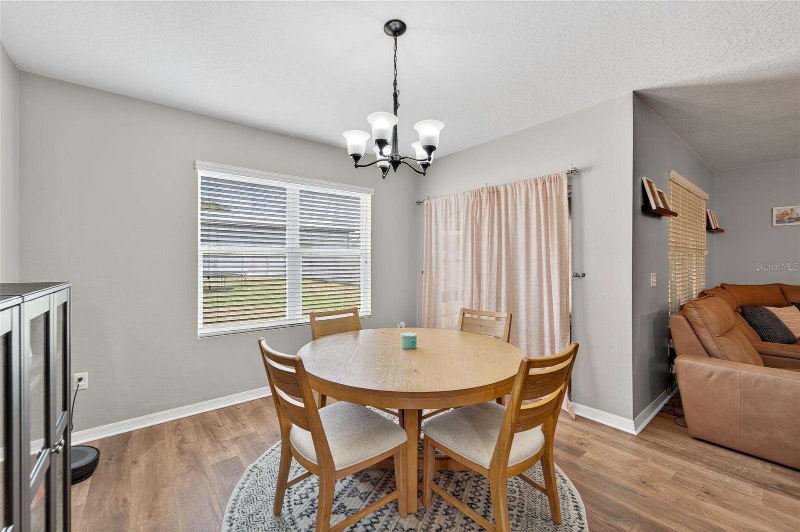 Image 17 of 41 For 3136 Northview Road