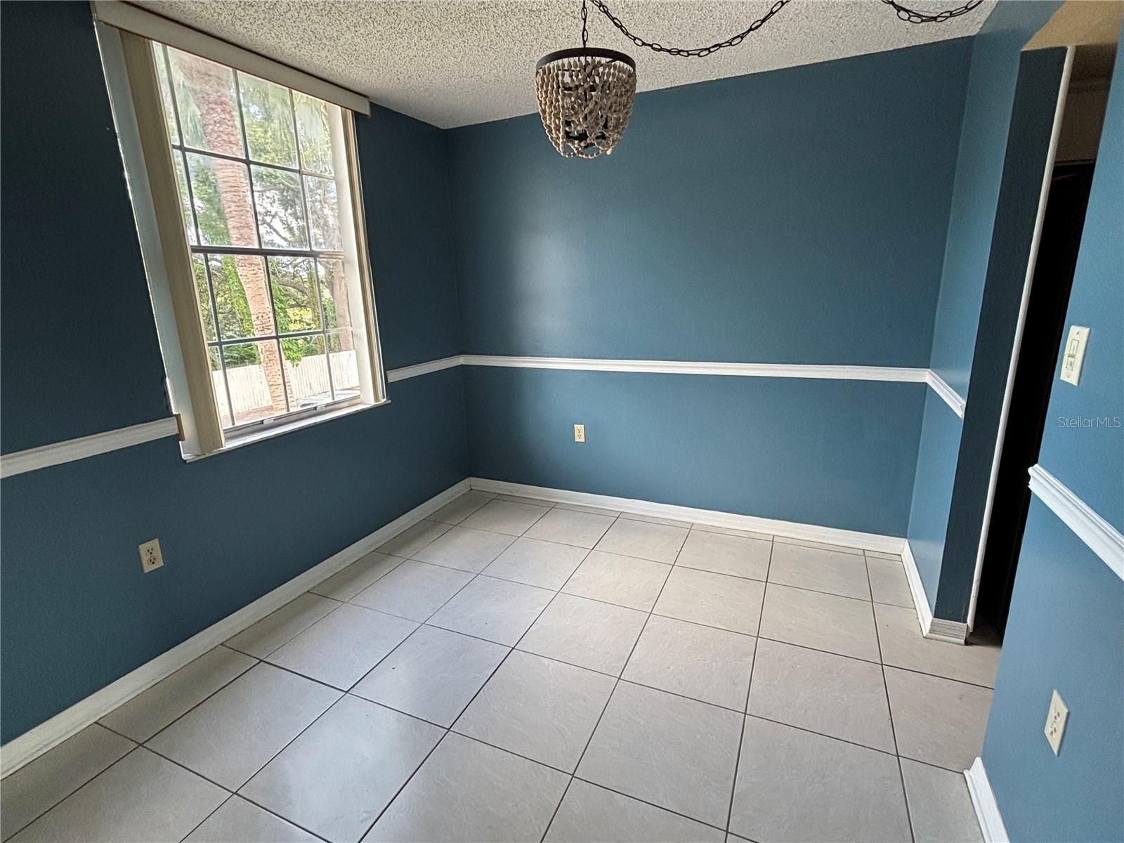 Image 6 of 14 For 107 Caldwell Drive M299