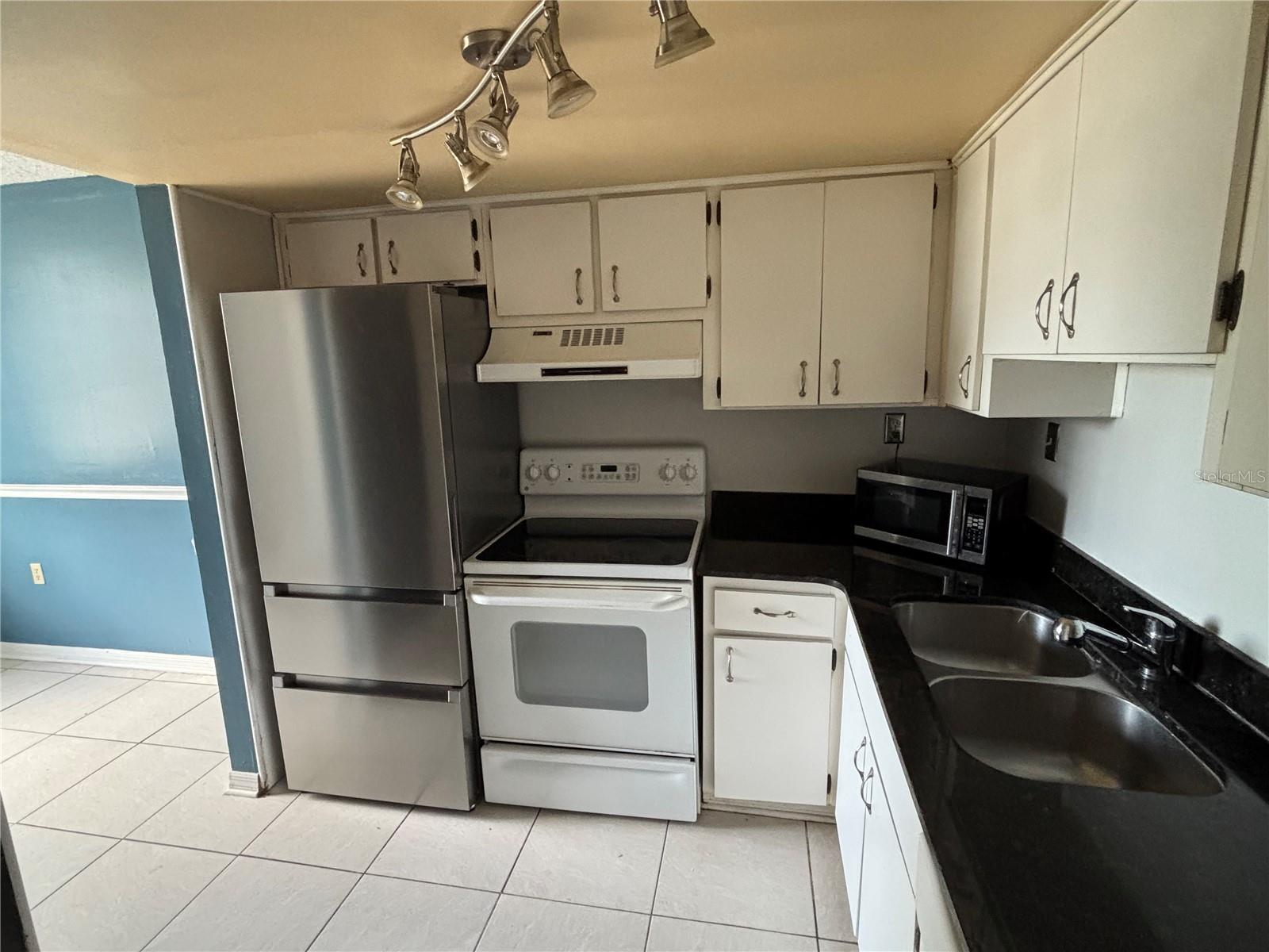 Image 7 of 14 For 107 Caldwell Drive M299