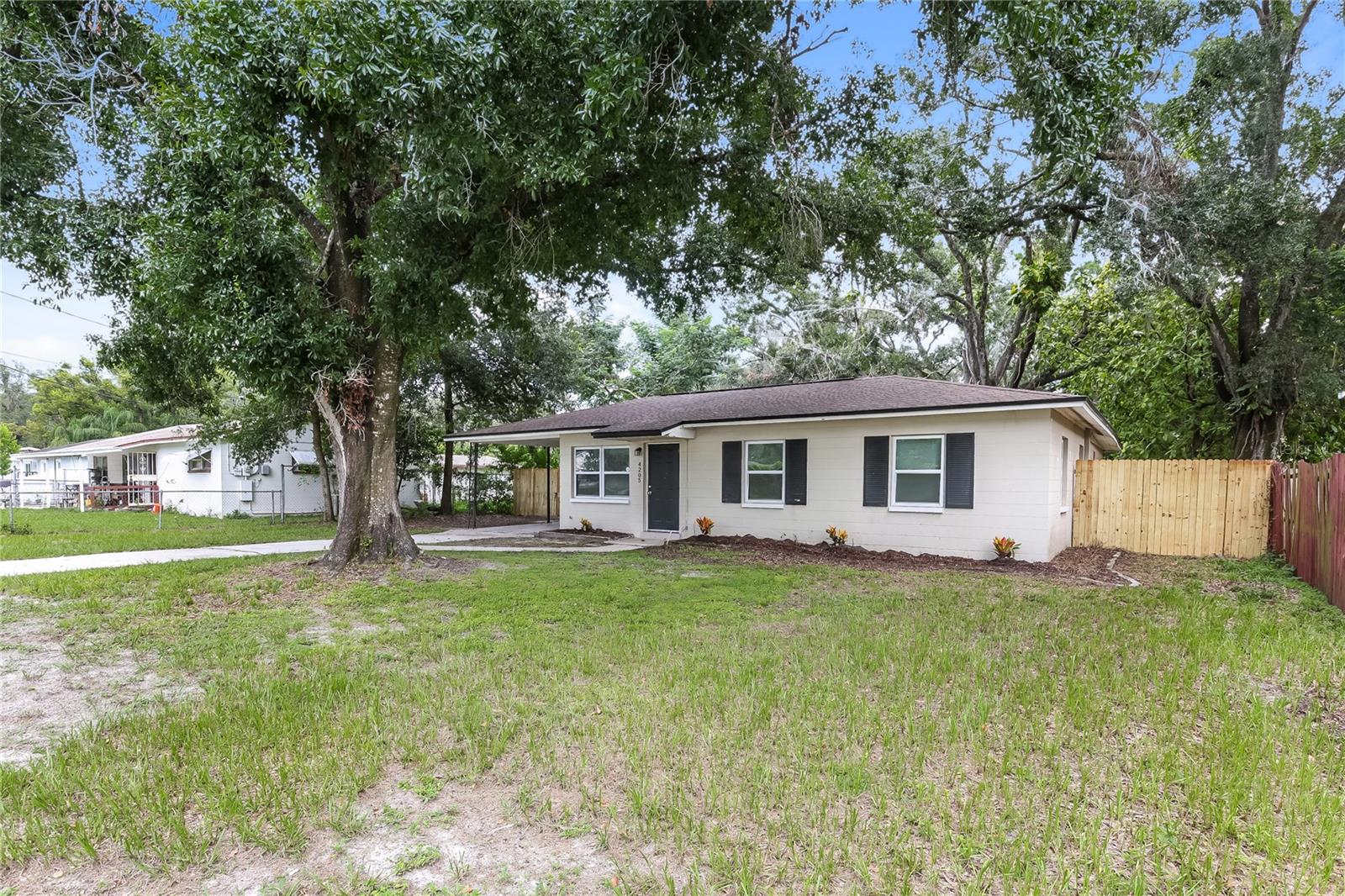 Details for 4205 King Alfred Drive, TAMPA, FL 33610