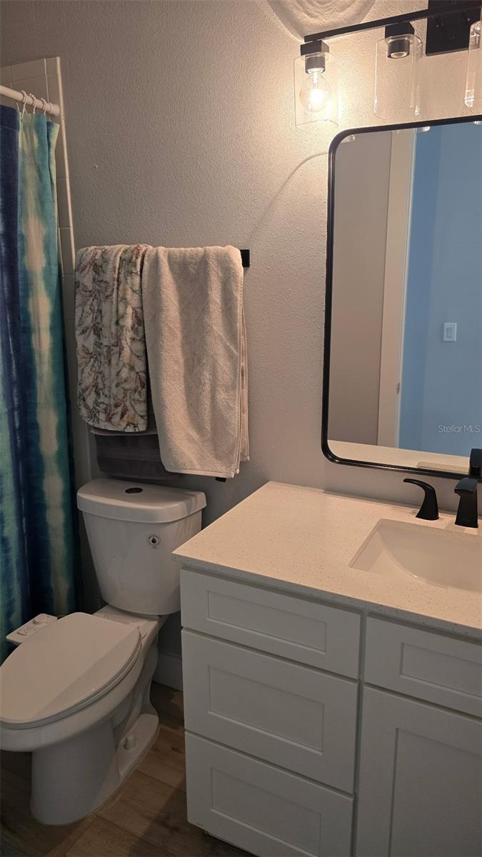 Image 17 of 21 For 6824 Faul Street
