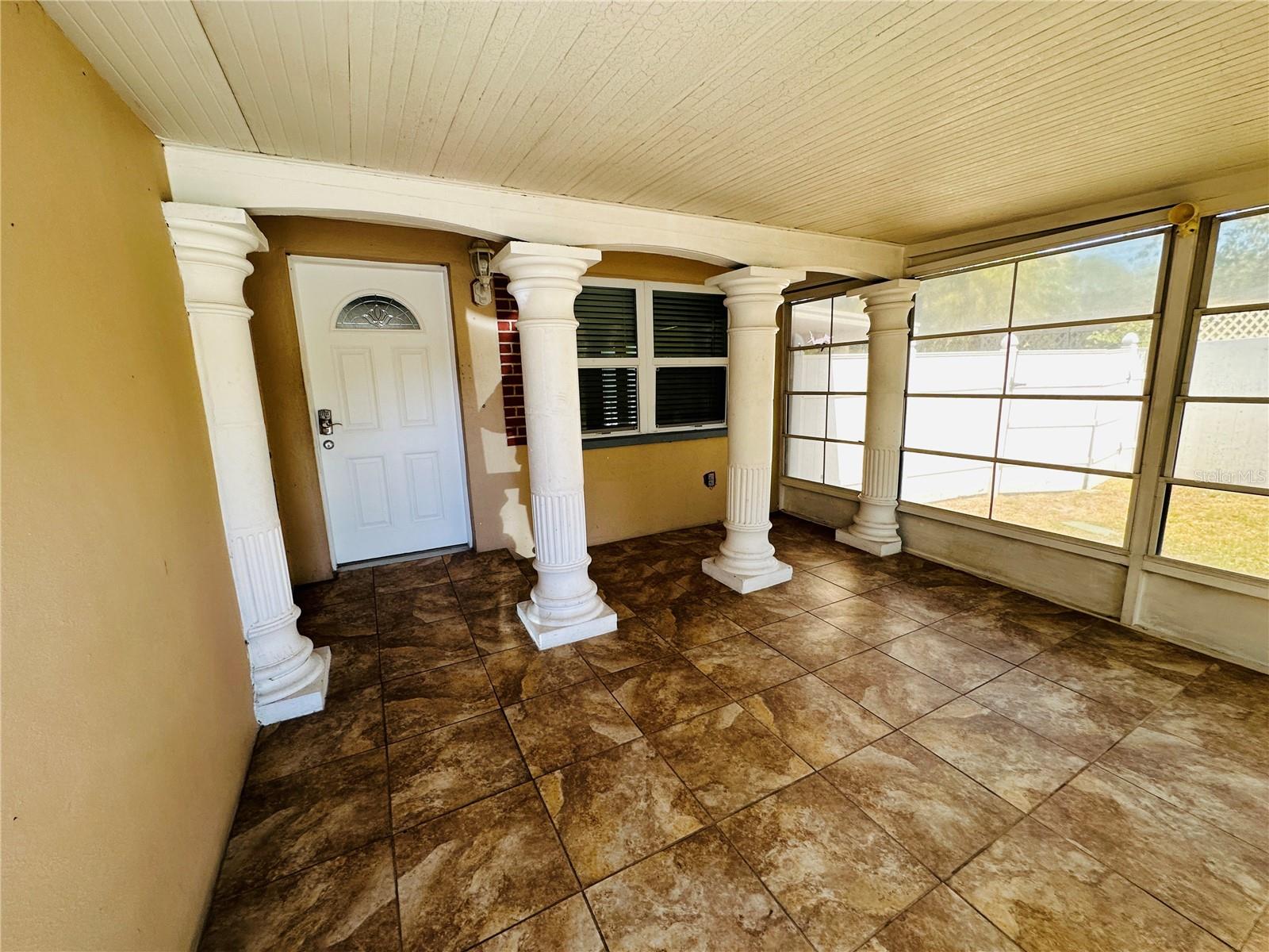 Image 16 of 19 For 10190 61st Way