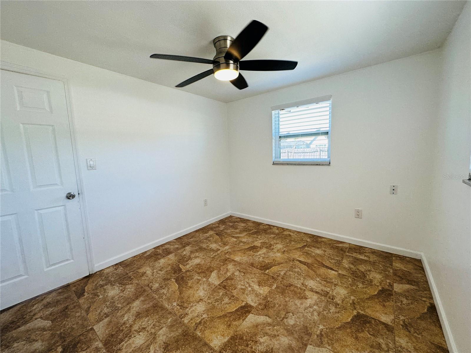 Image 7 of 19 For 10190 61st Way