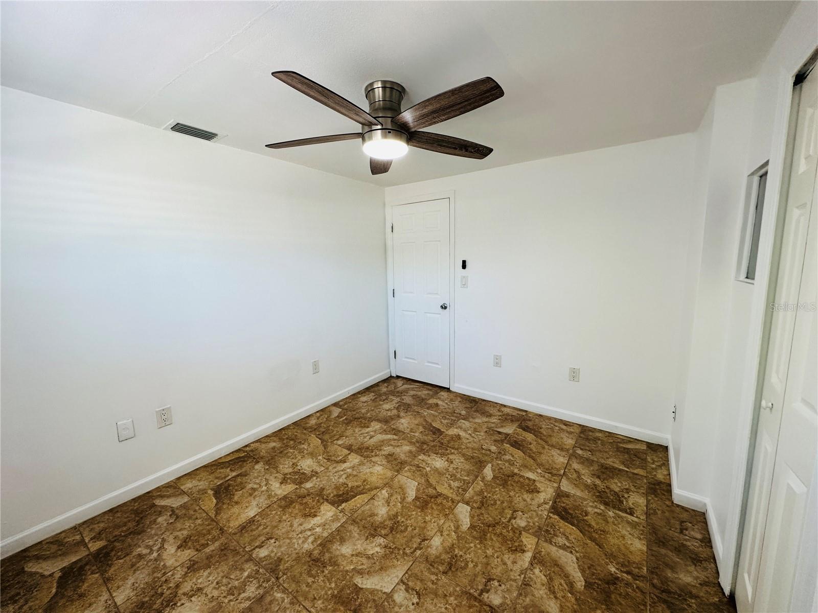 Image 8 of 19 For 10190 61st Way