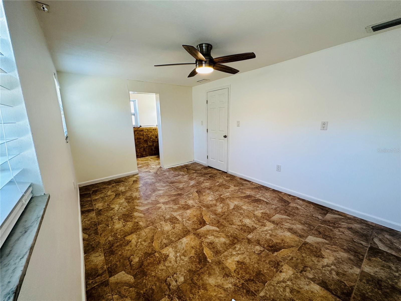 Image 9 of 19 For 10190 61st Way
