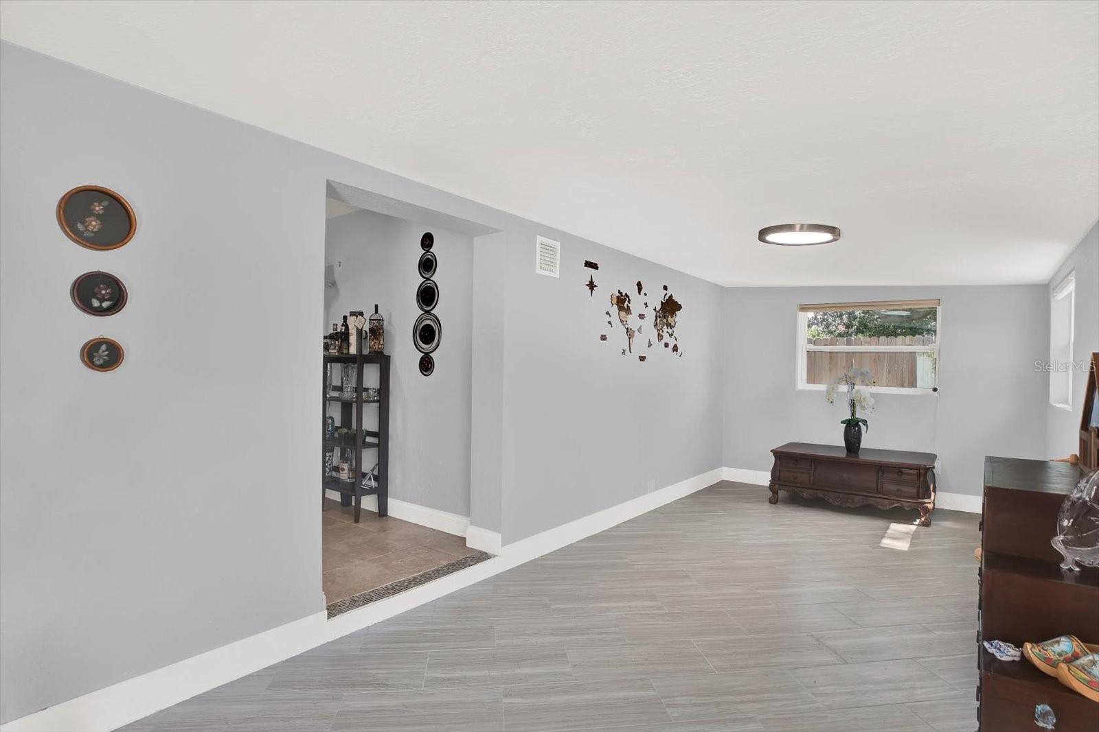 Image 15 of 25 For 6206 Adelia Avenue