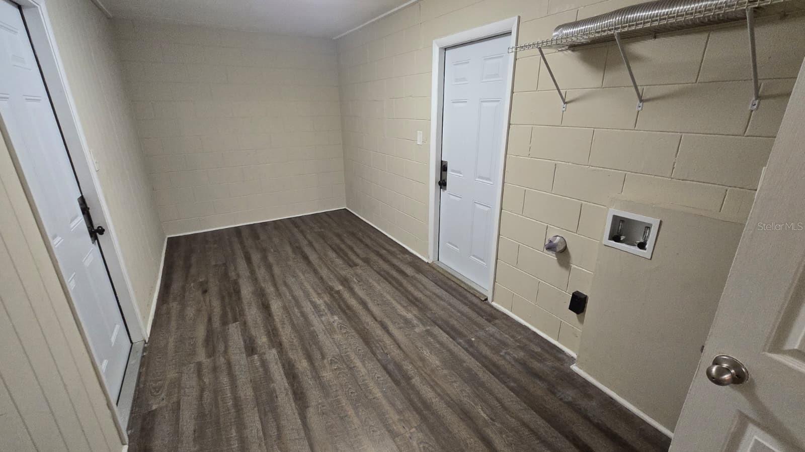 Image 11 of 13 For 4855 Bennington Place