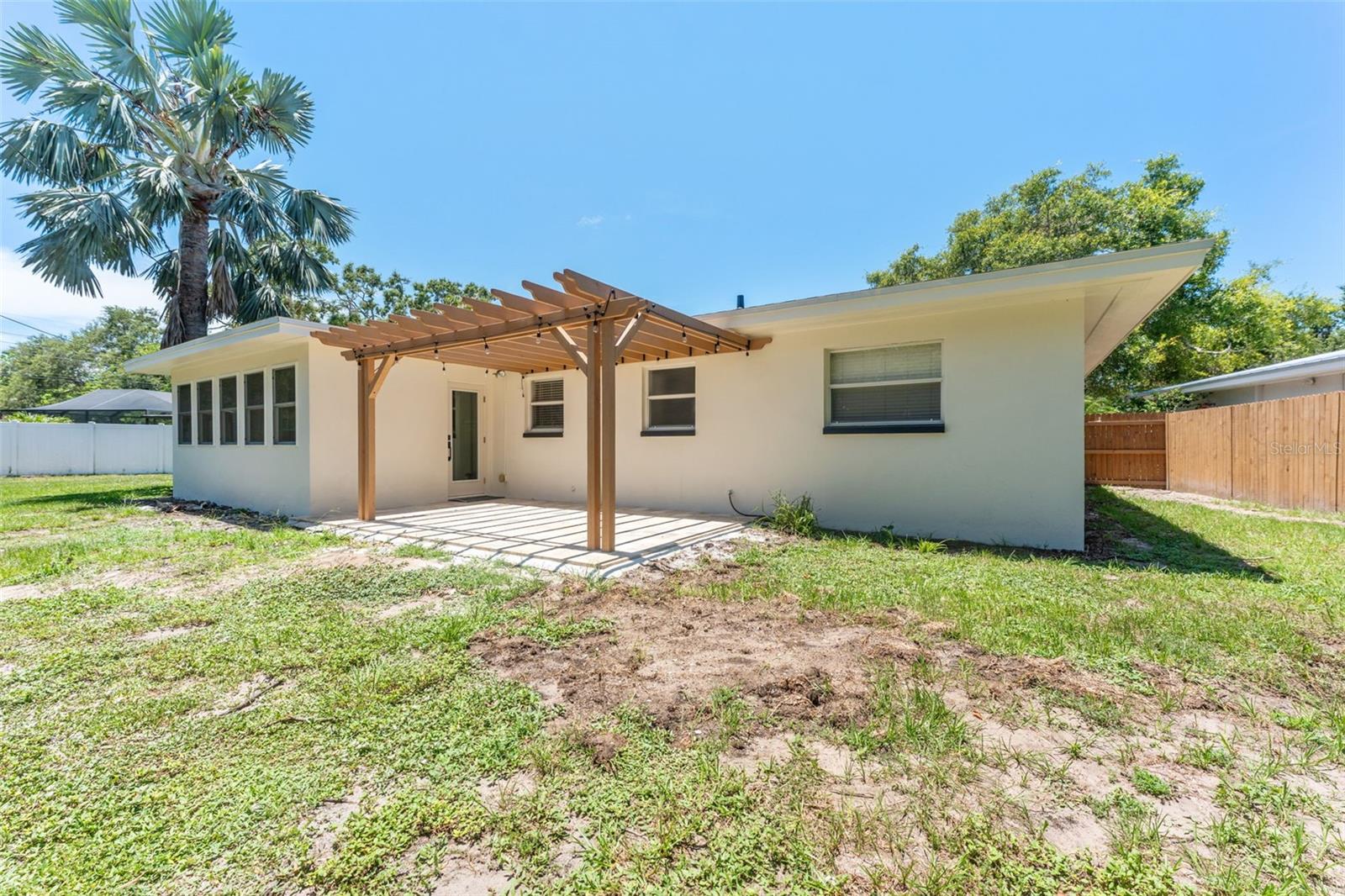 Image 32 of 36 For 1431 San Helen Dr