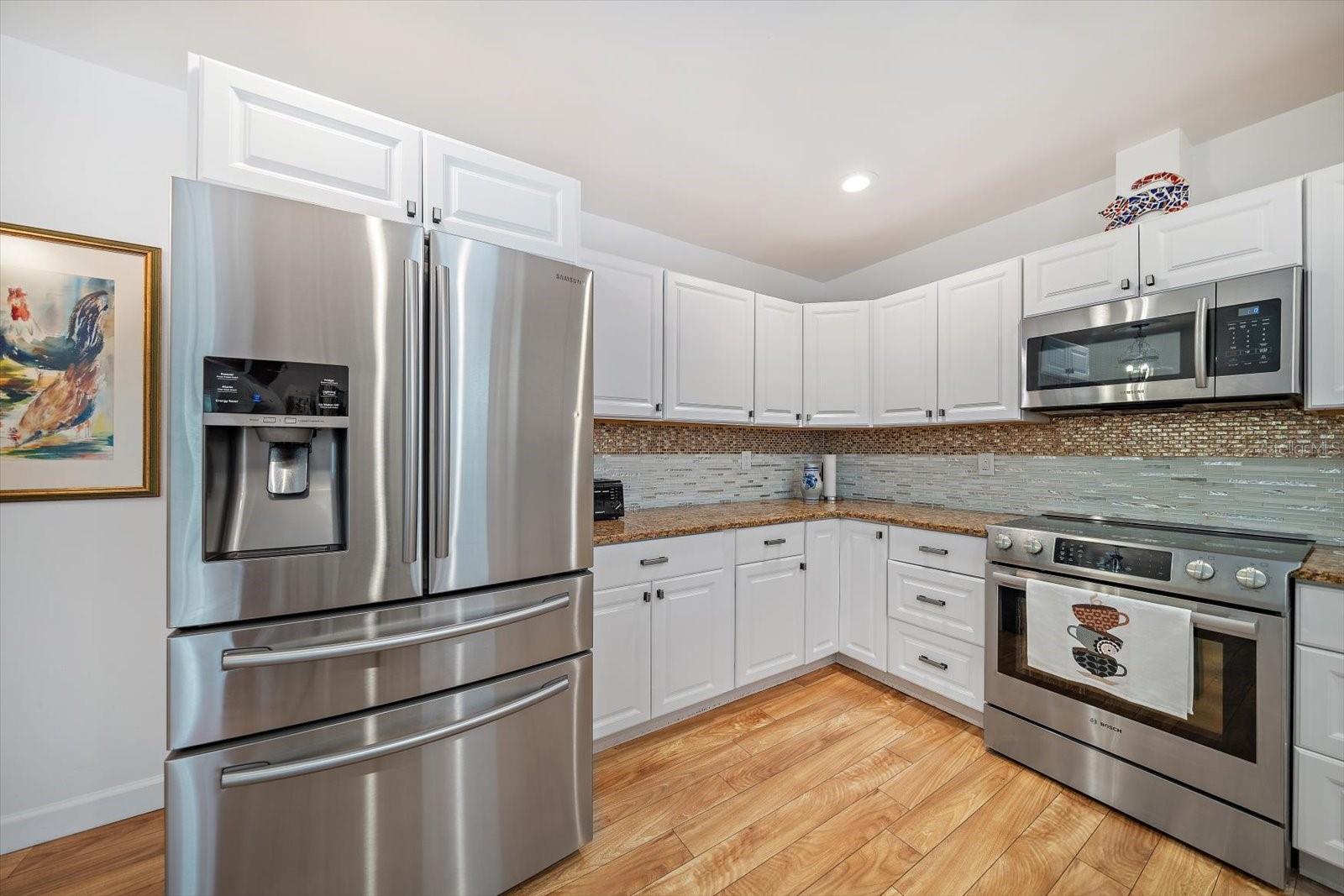 Image 13 of 56 For 252 Garden Circle