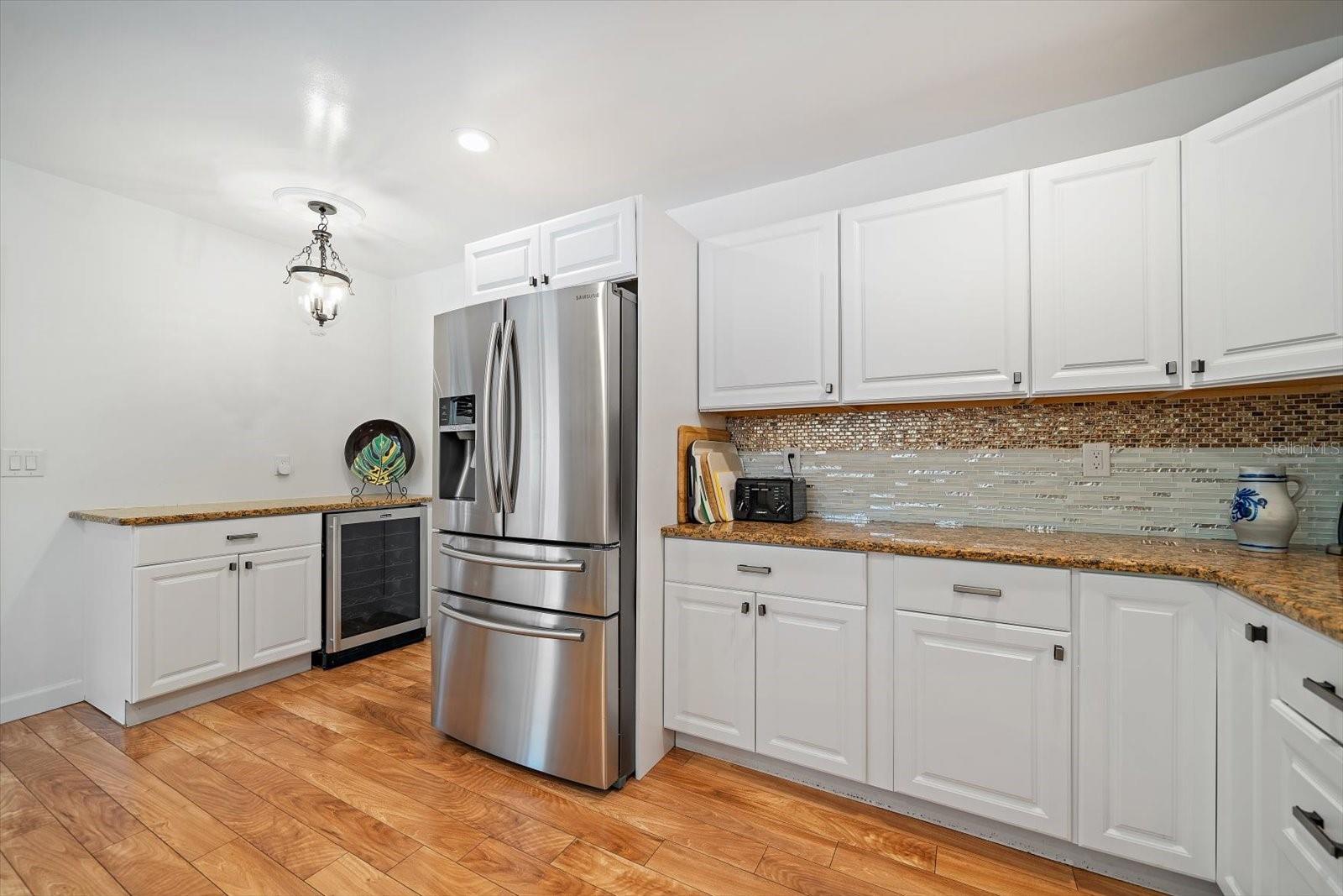 Image 14 of 56 For 252 Garden Circle