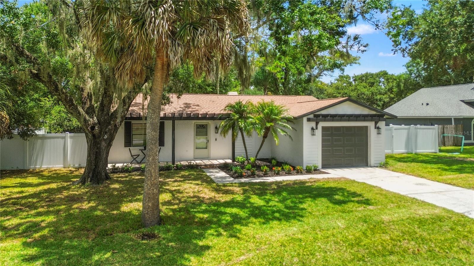 Image 3 of 49 For 3818 Meridean Place