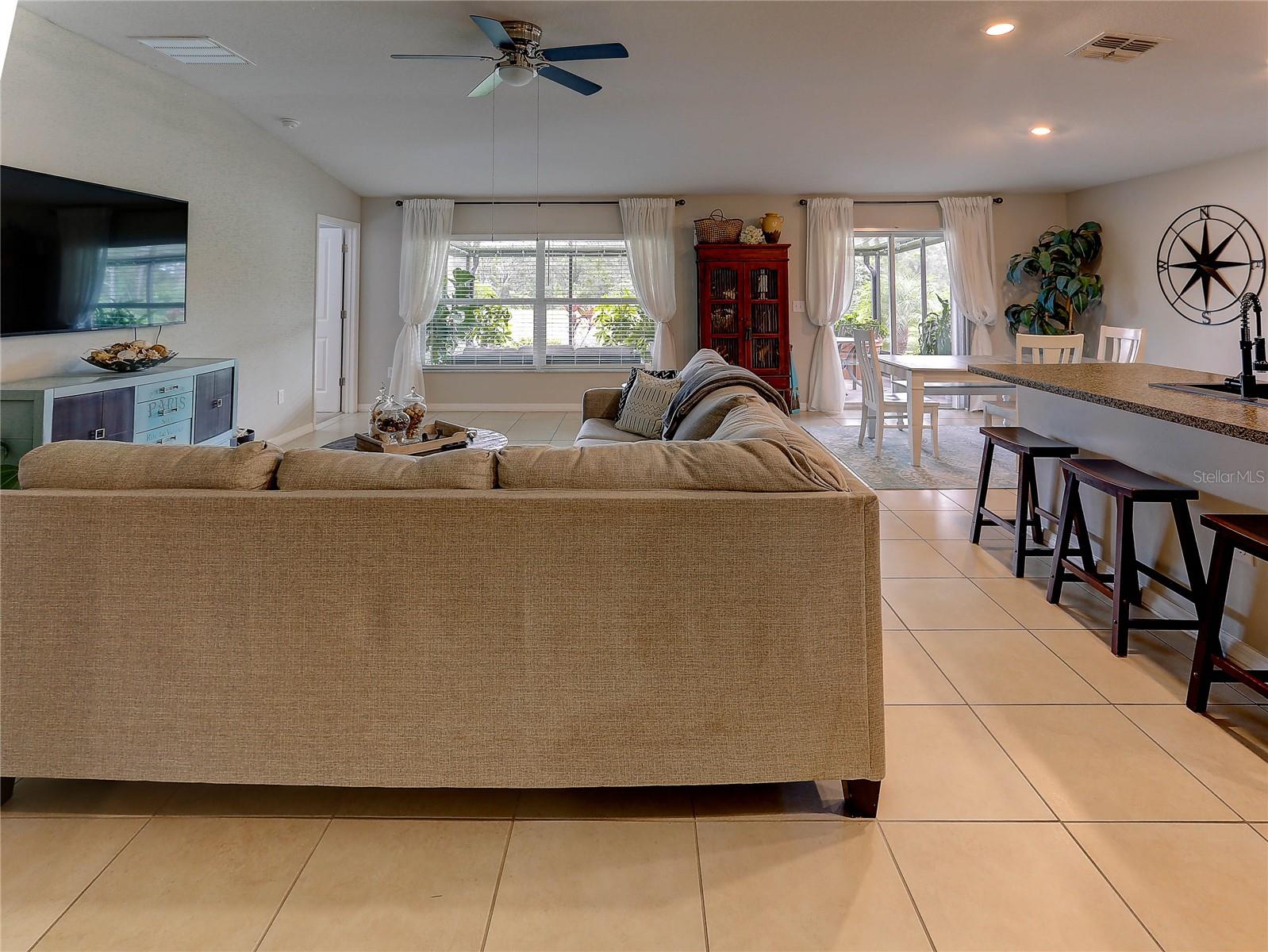 Image 18 of 65 For 17218 White Mangrove Drive