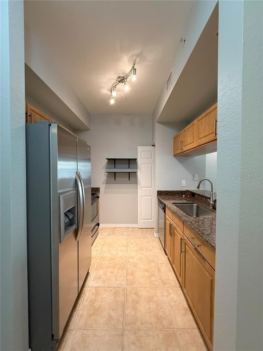 Image 4 of 13 For 1064 Tamiami Trail 1324