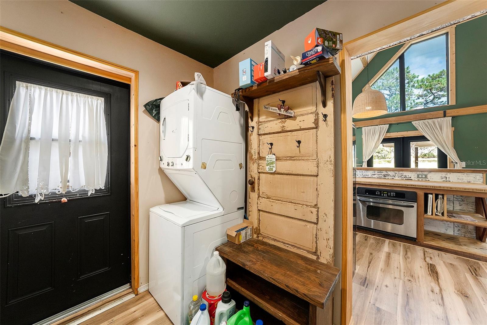 Image 13 of 35 For 18320 Sand Pine Drive