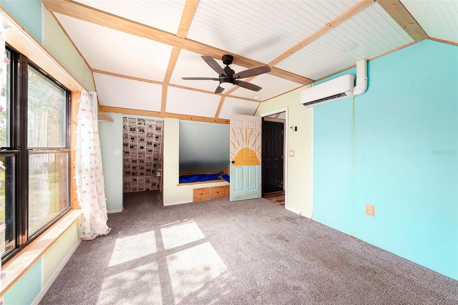 Image 16 of 35 For 18320 Sand Pine Drive