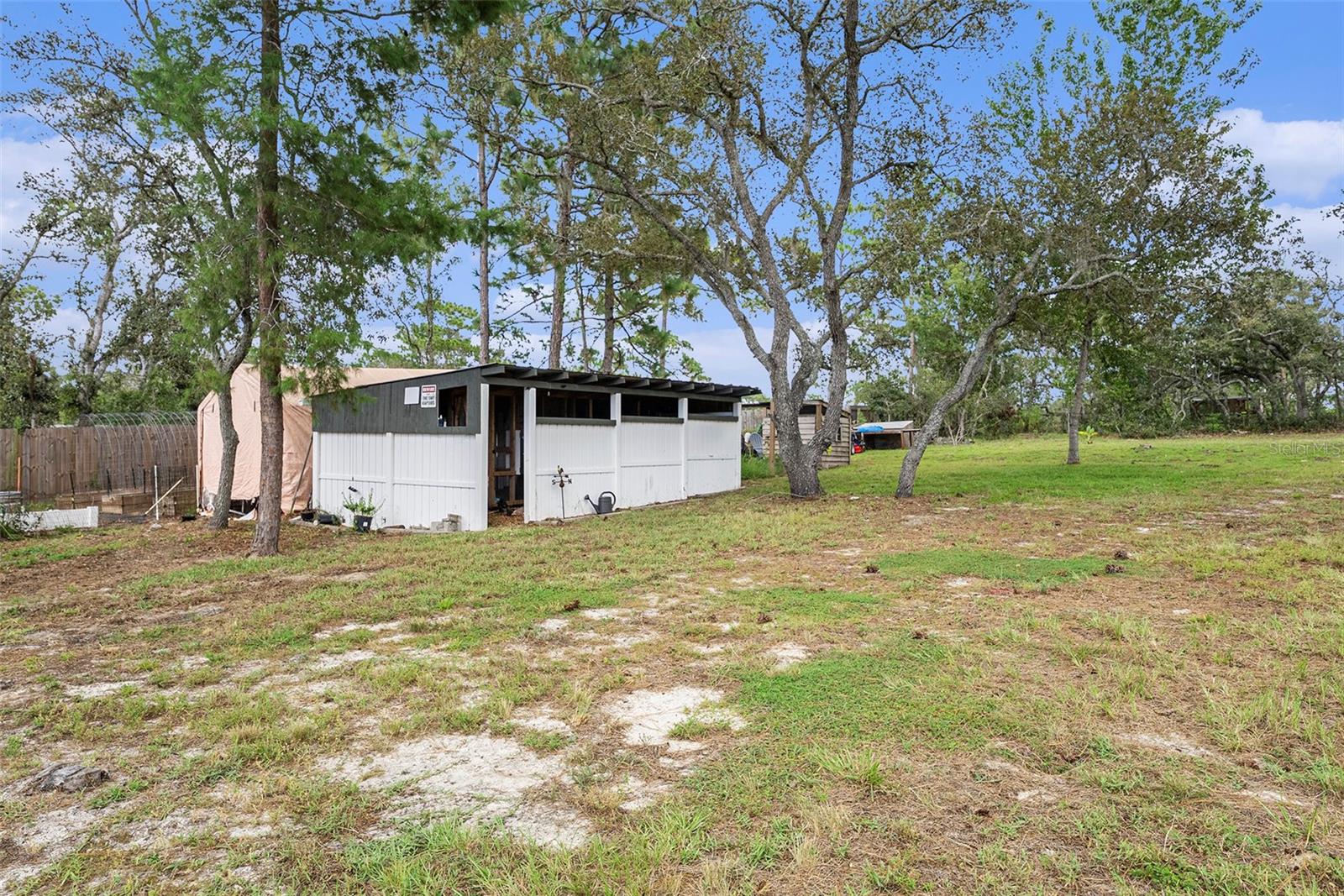 Image 27 of 35 For 18320 Sand Pine Drive