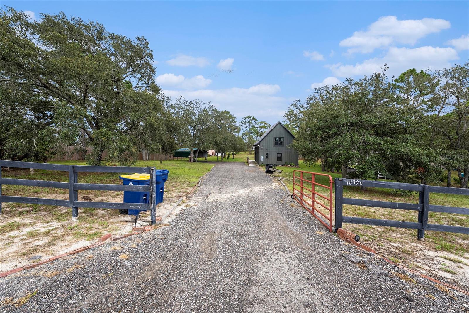 Image 30 of 35 For 18320 Sand Pine Drive