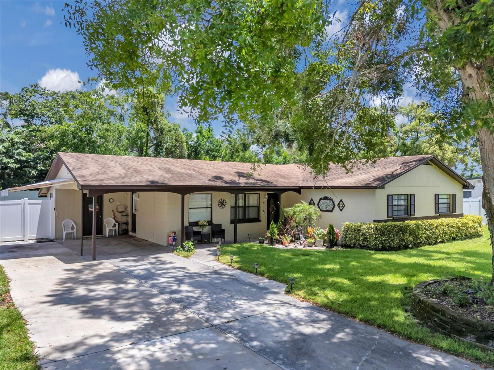Details for 2521 Krueger Lane, TAMPA, FL 33618
