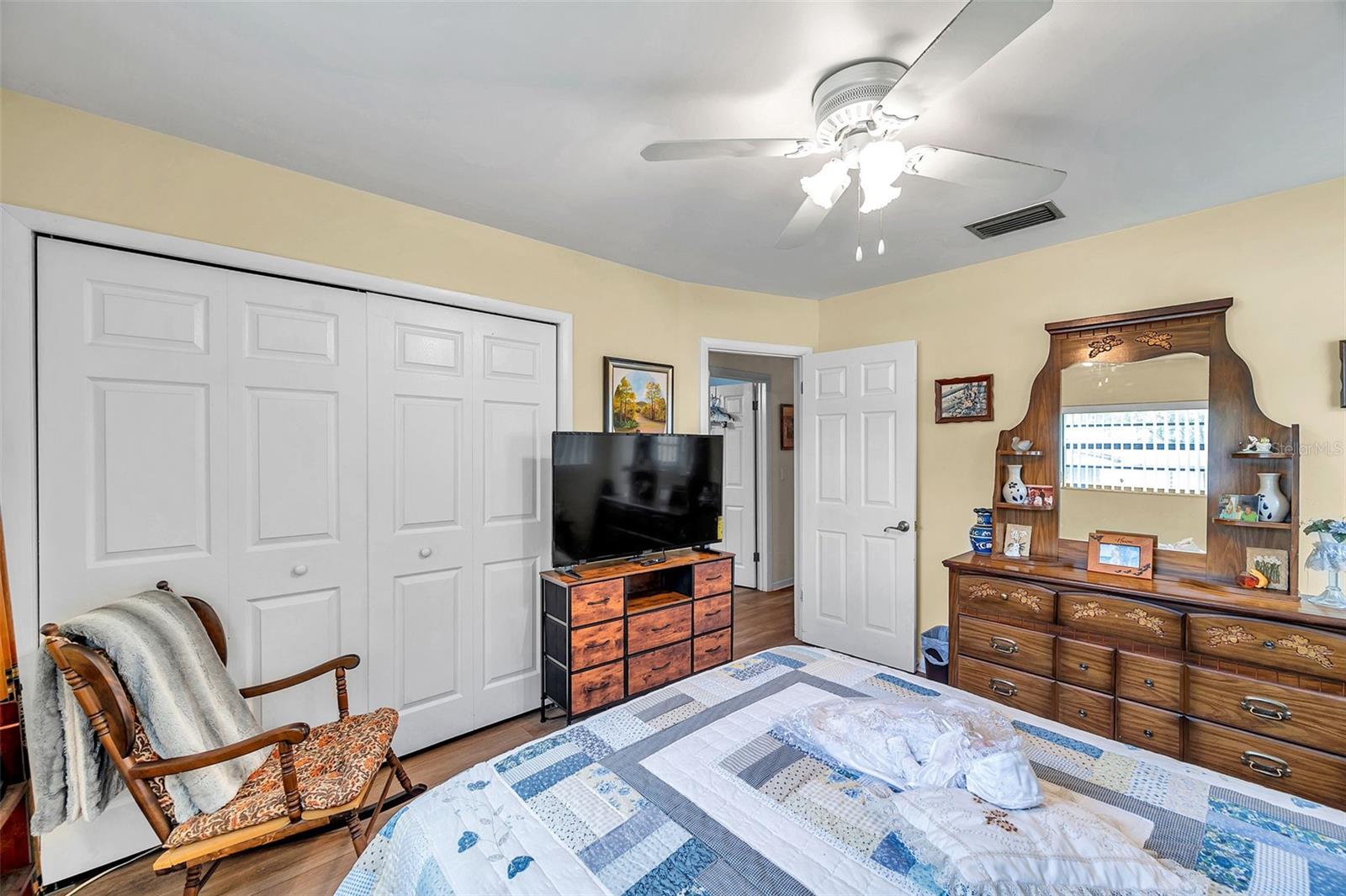 Image 15 of 36 For 2521 Krueger Lane