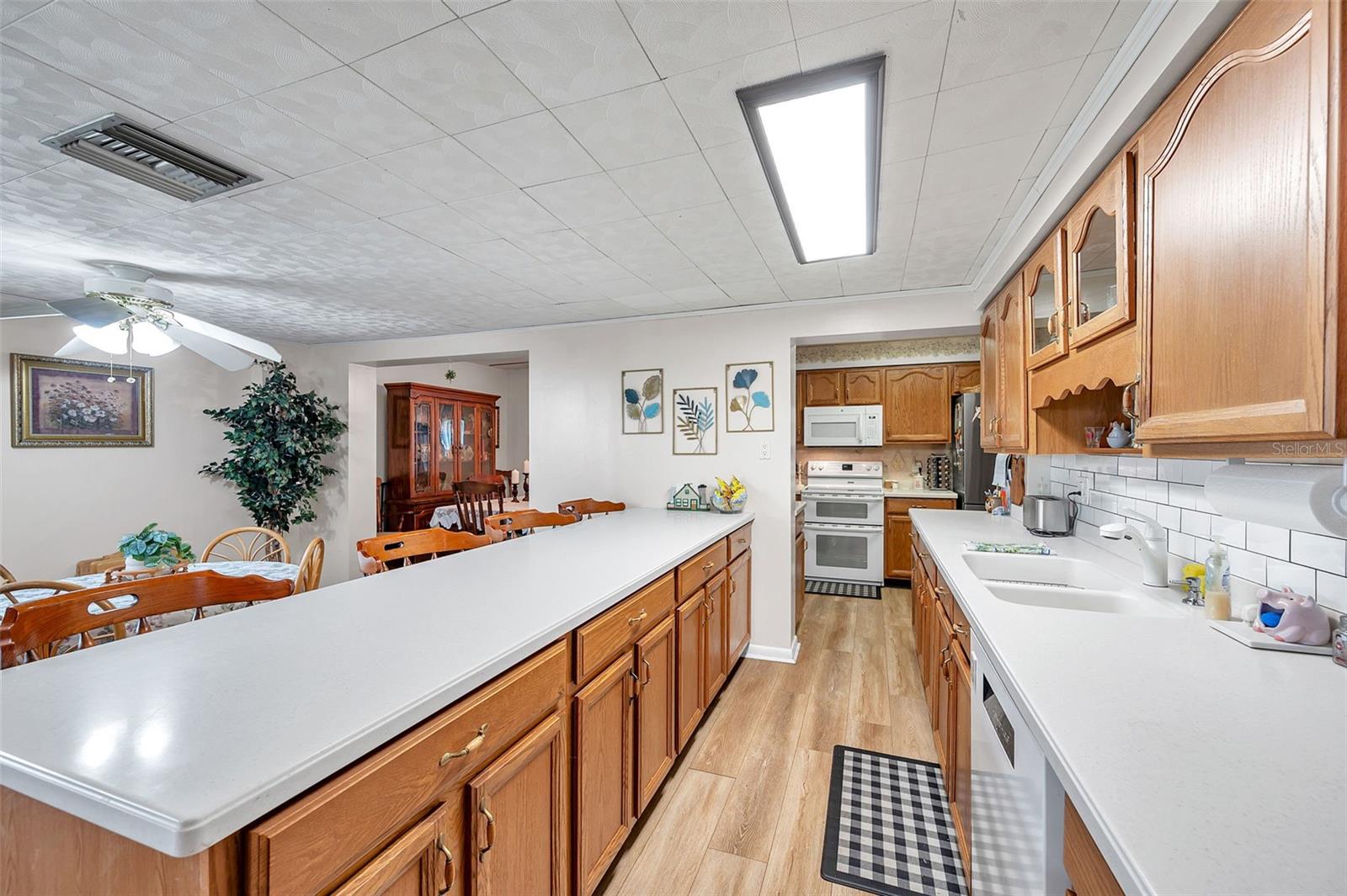 Image 23 of 36 For 2521 Krueger Lane