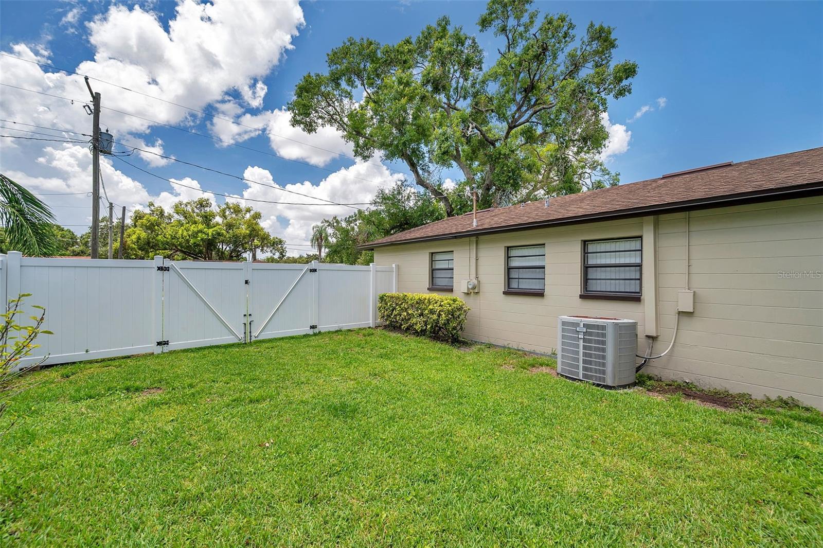 Image 36 of 36 For 2521 Krueger Lane