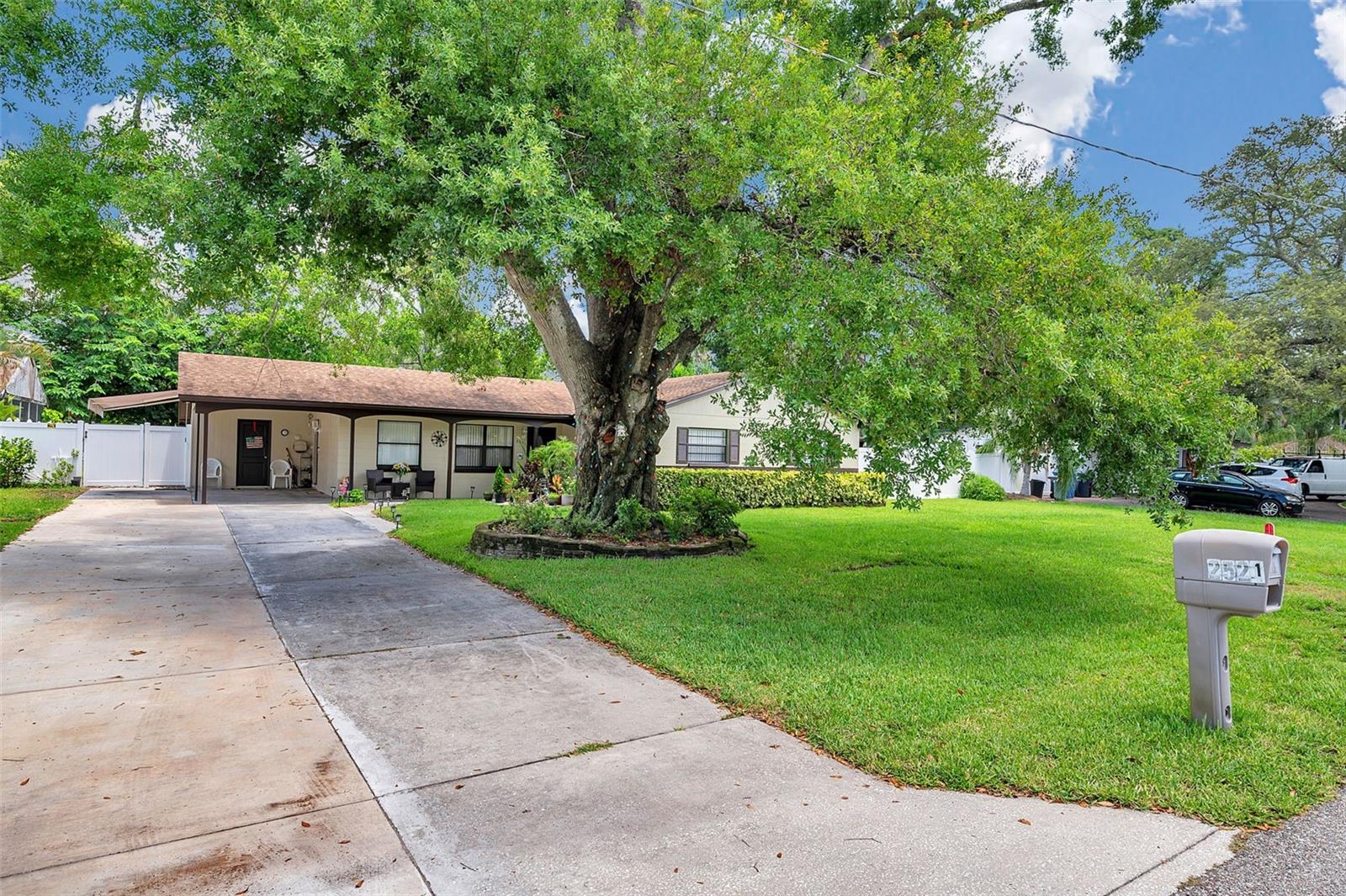 Image 4 of 36 For 2521 Krueger Lane